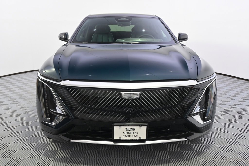 2025 Cadillac Lyriq Luxury photo 10