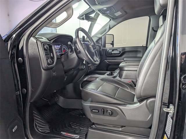 2020 Chevrolet Silverado 2500HD LTZ photo 13