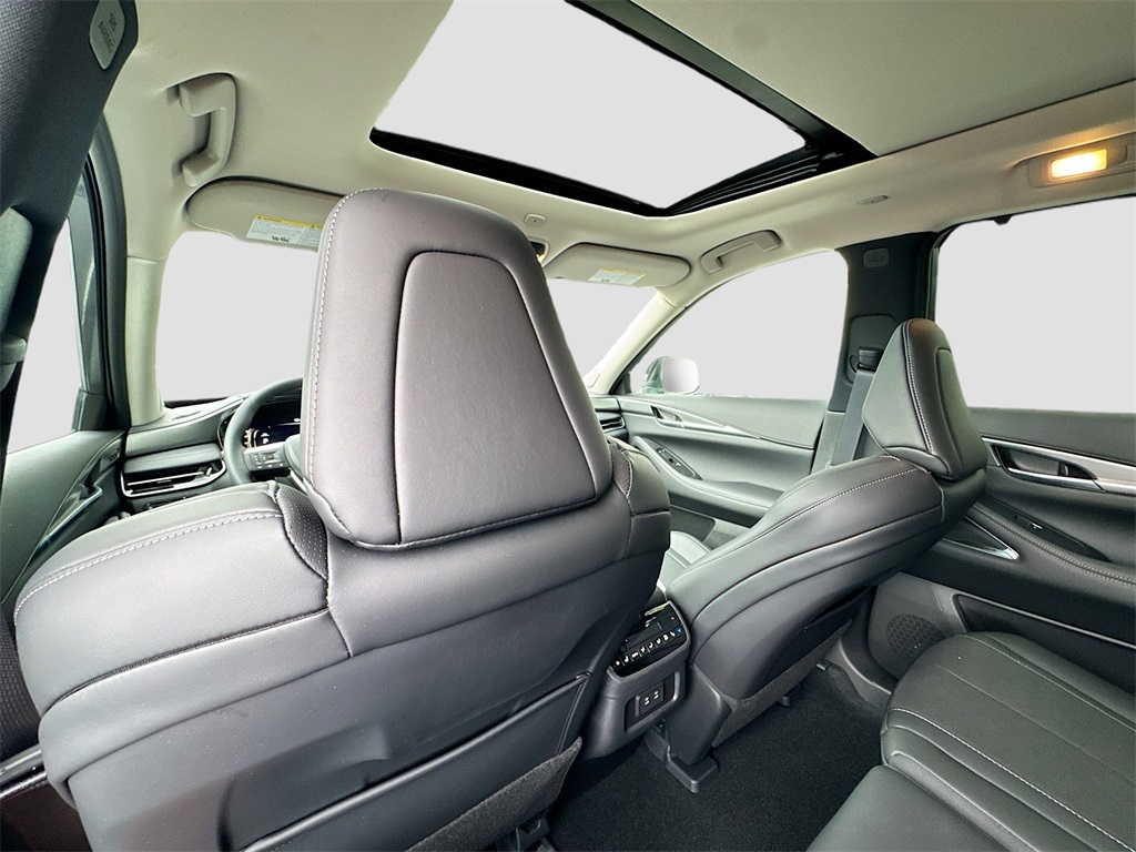 2026 Infiniti QX60 Luxe photo 27