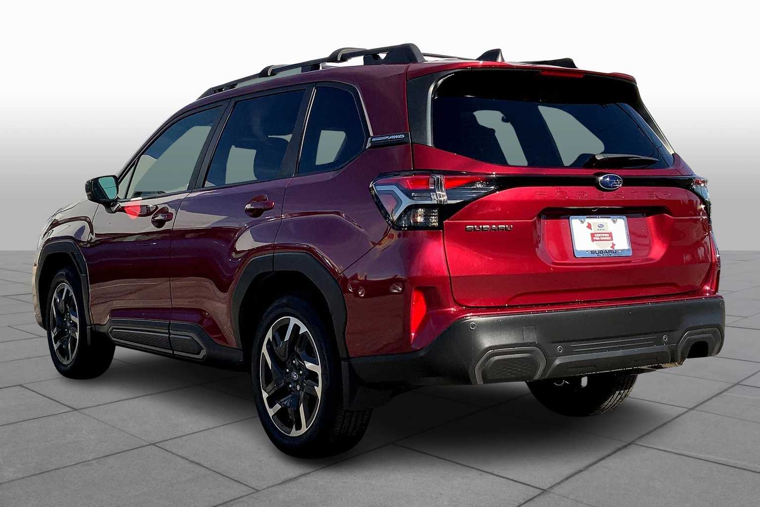 2025 Subaru Forester Limited photo 10