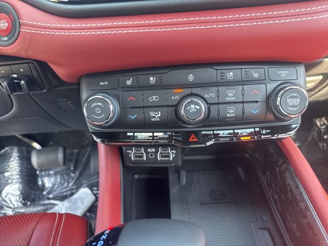 2024 Dodge Durango SRT Hellcat photo 10