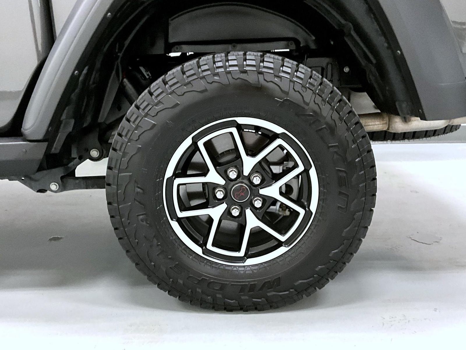 2024 Jeep Gladiator Rubicon photo 21
