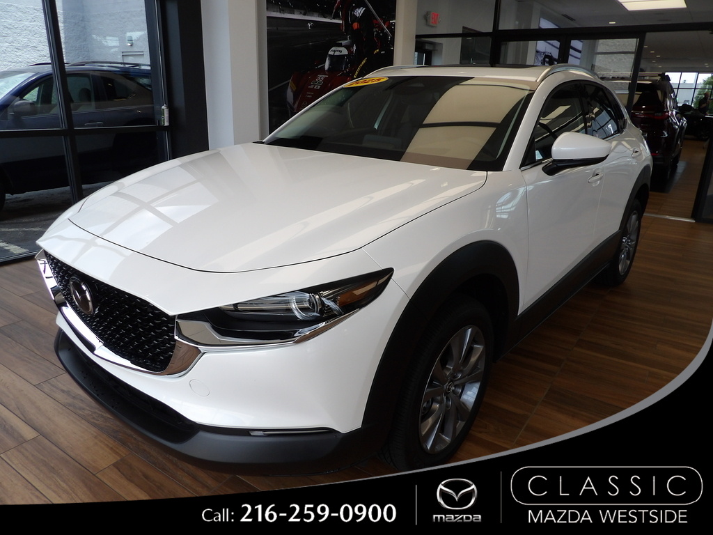 2025 Mazda CX-30 Premium's photo