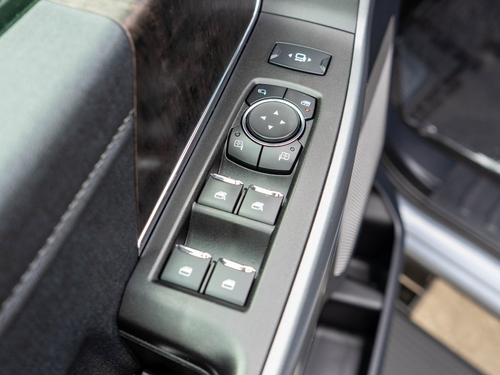2024 Ford F-250 photo 17