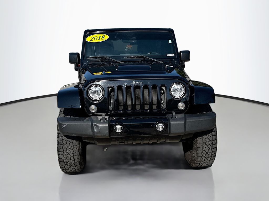 2018 Jeep Wrangler Unlimited Sahara photo 2