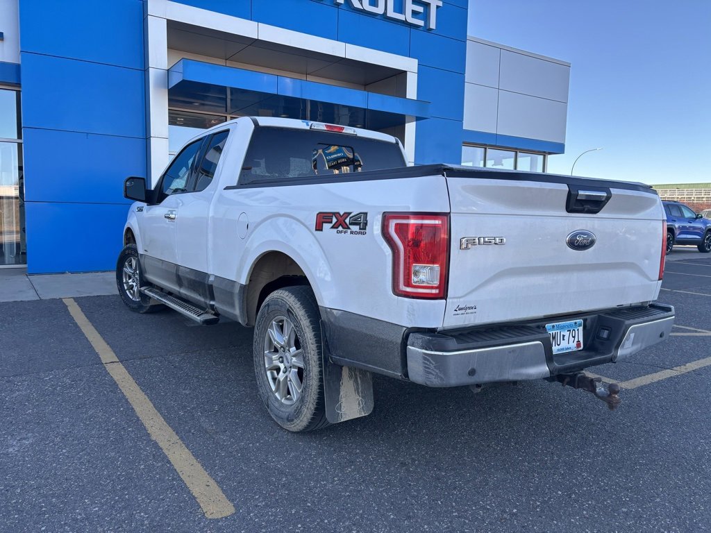 2017 Ford F-150 XLT photo 3