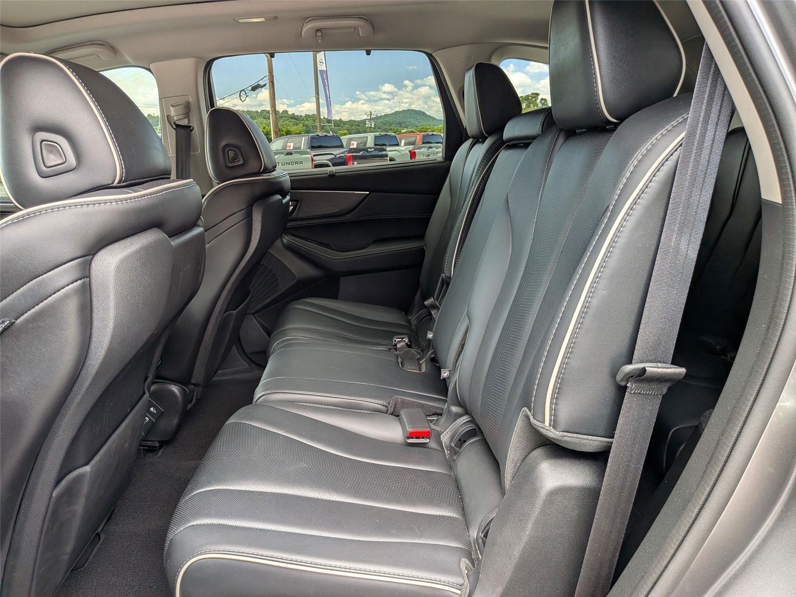 2022 Acura MDX Advance photo 30