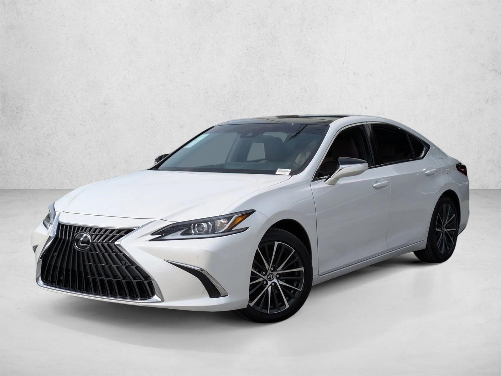 2025 Lexus ES 350's photo