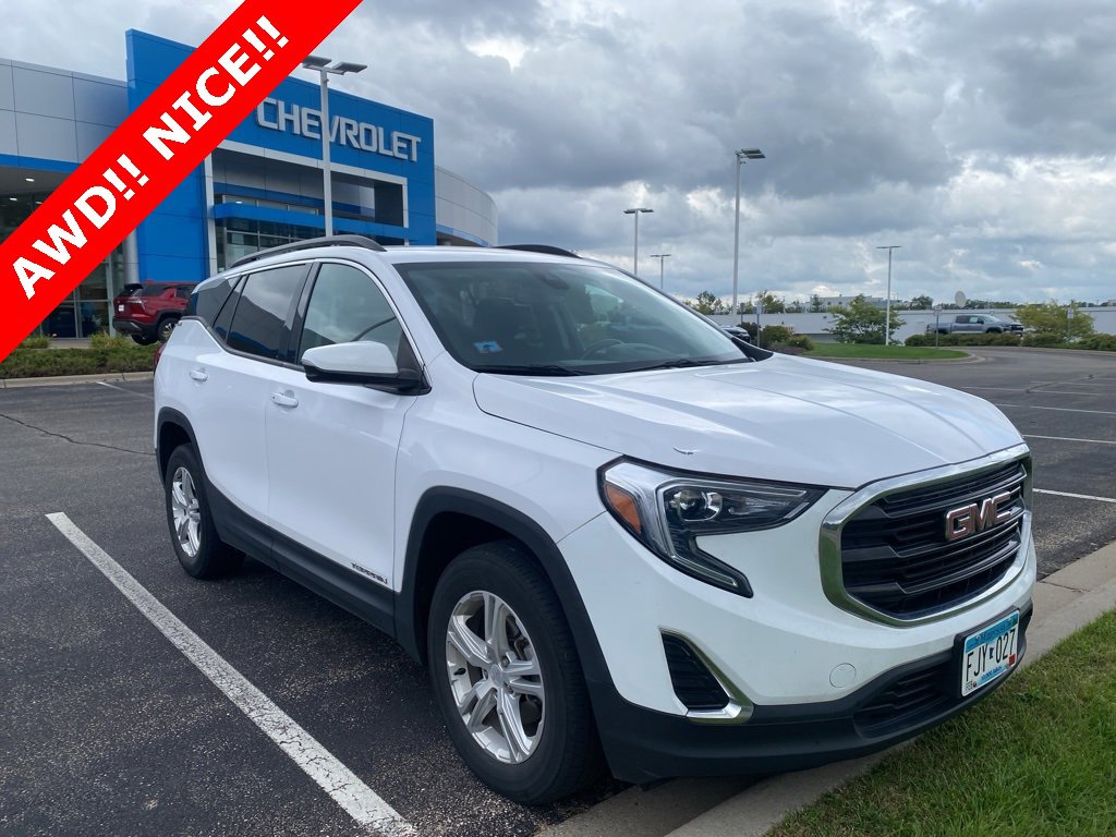 2020 Gmc Terrain SLE photo 2