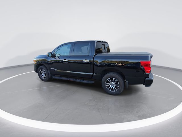 2021 Nissan Titan SV photo 4