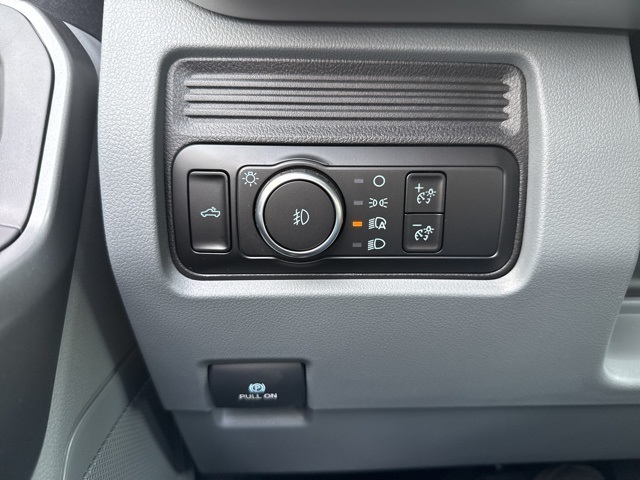 2026 Ford F-250 XL photo 4