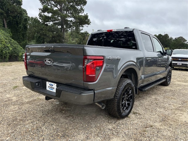 2025 Ford F-150 XLT photo 3