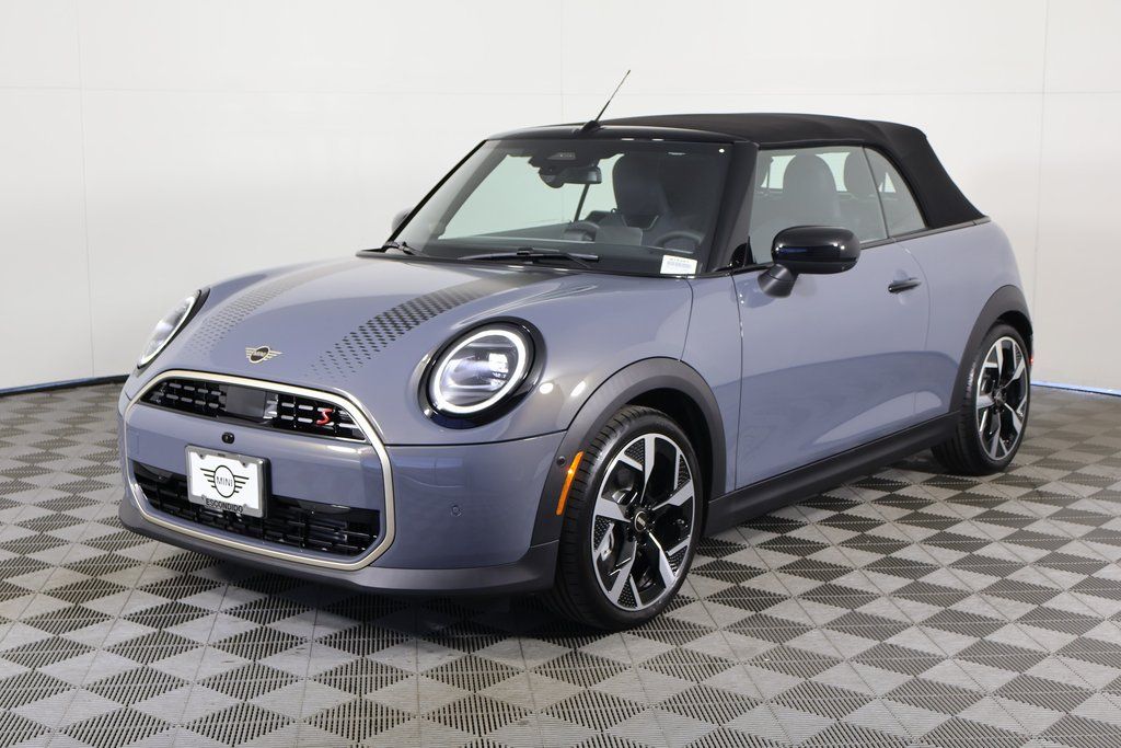 2026 MINI Convertible S's photo