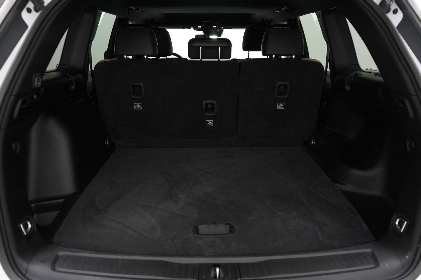 2023 Jeep Grand Cherokee Laredo Altitude photo 25