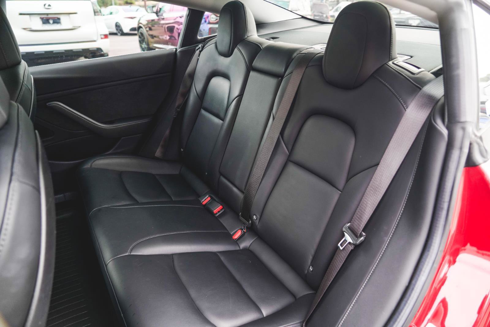 2018 Tesla Model 3 Long Range photo 17