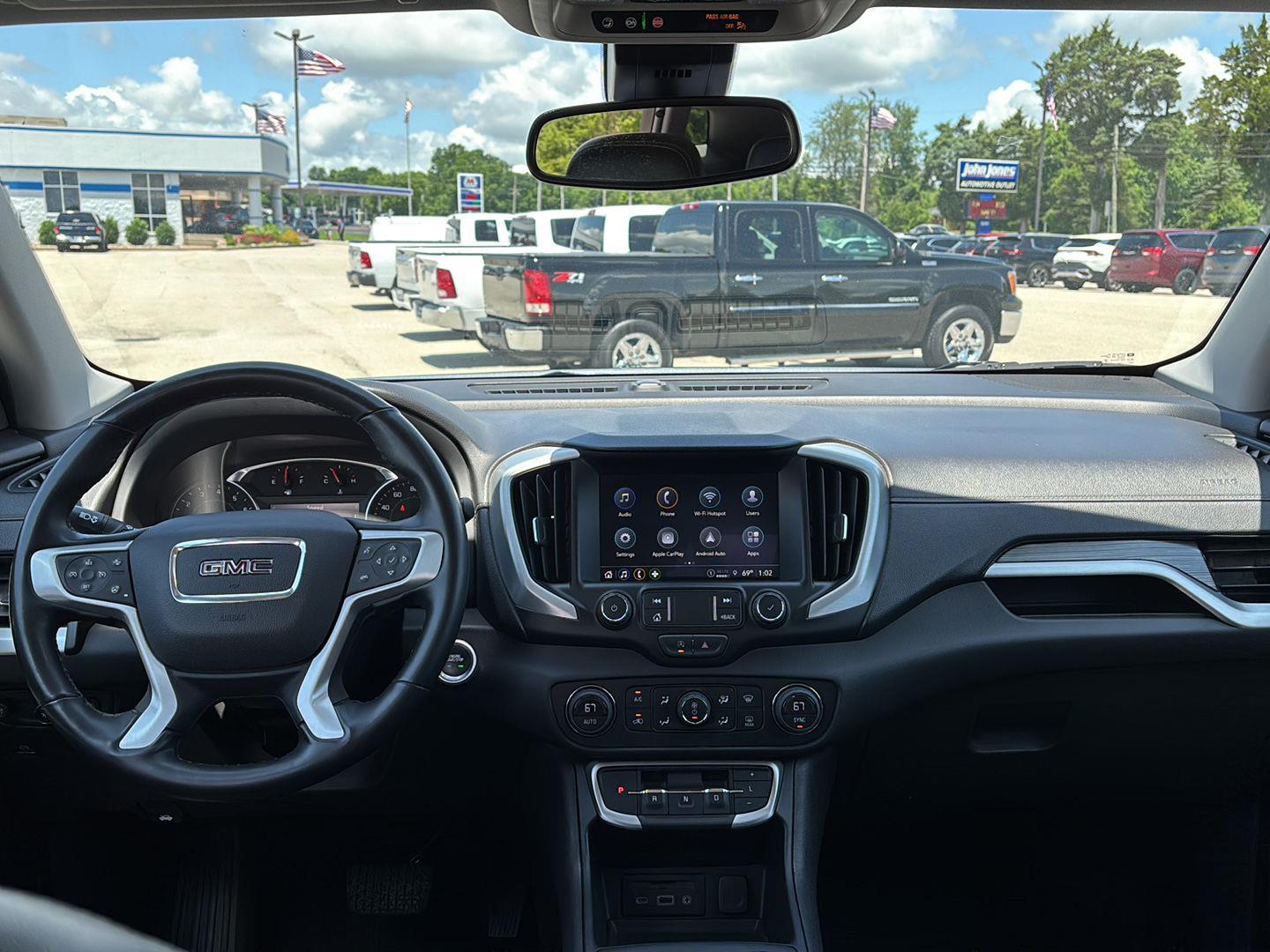 2023 Gmc Terrain SLT photo 3