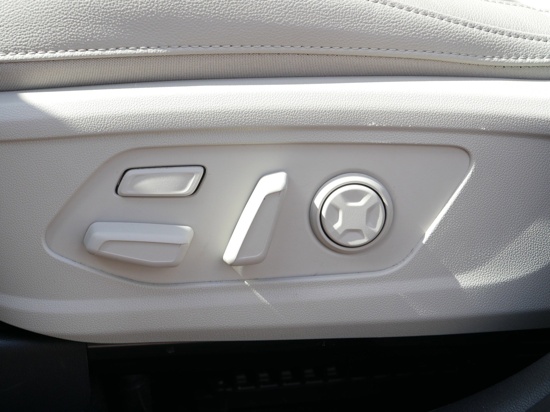 2024 Kia Sorento Plug-In Hybrid SX Prestige photo 19