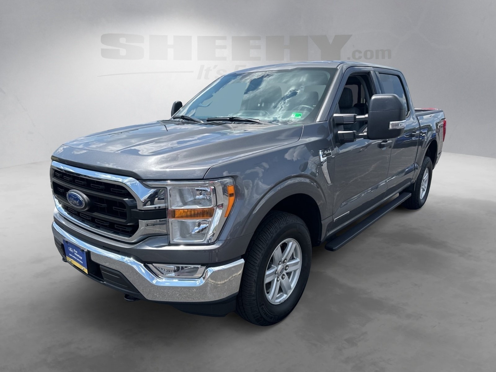 2021 Ford F-150 XLT photo 3
