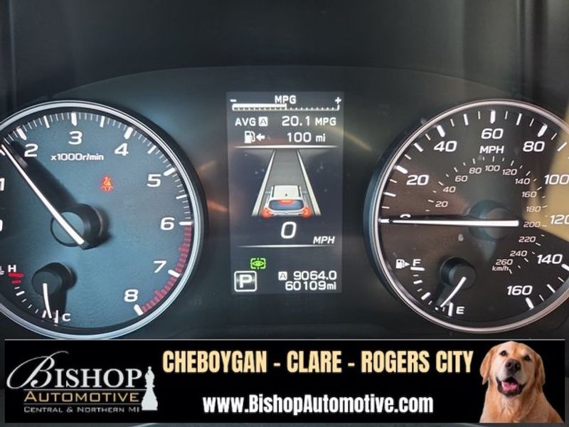 2023 Subaru Ascent Touring photo 3