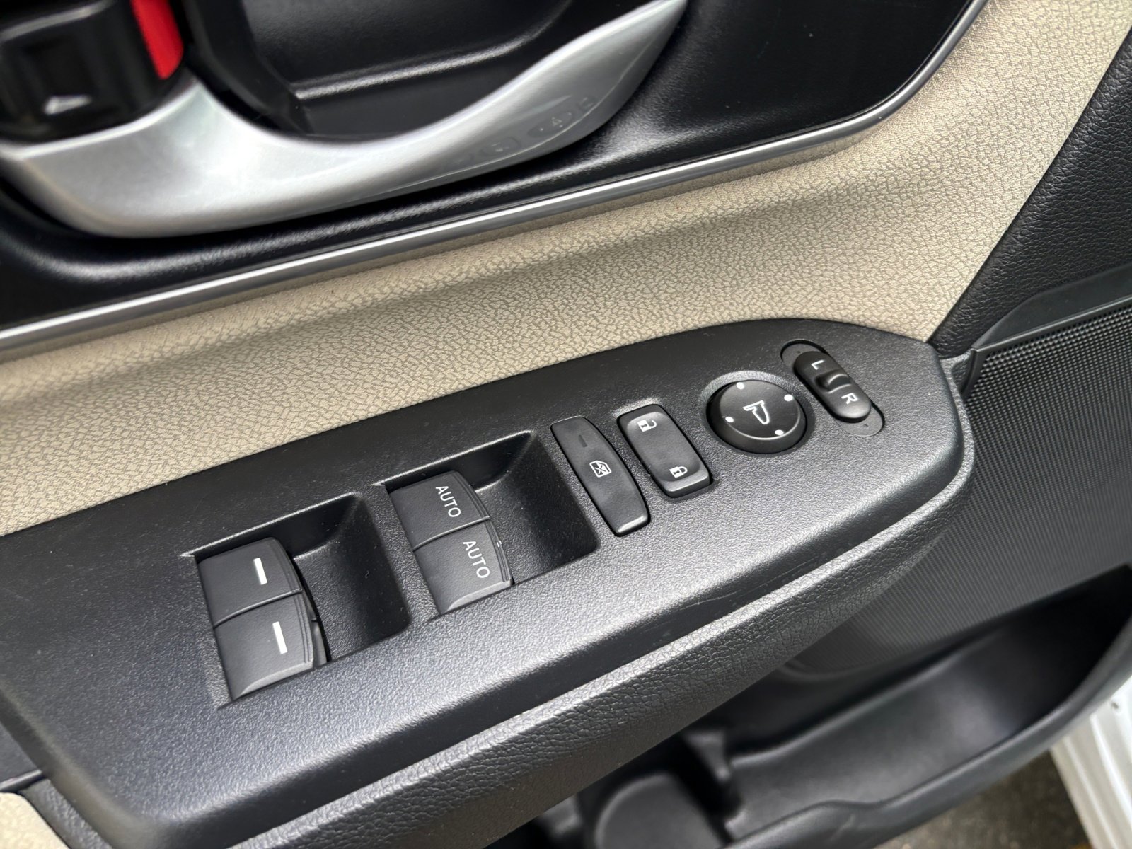 2020 Honda CR-V EX photo 27