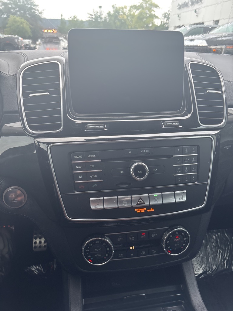 2018 Mercedes Benz GLE AMG 43 4MATIC photo 11