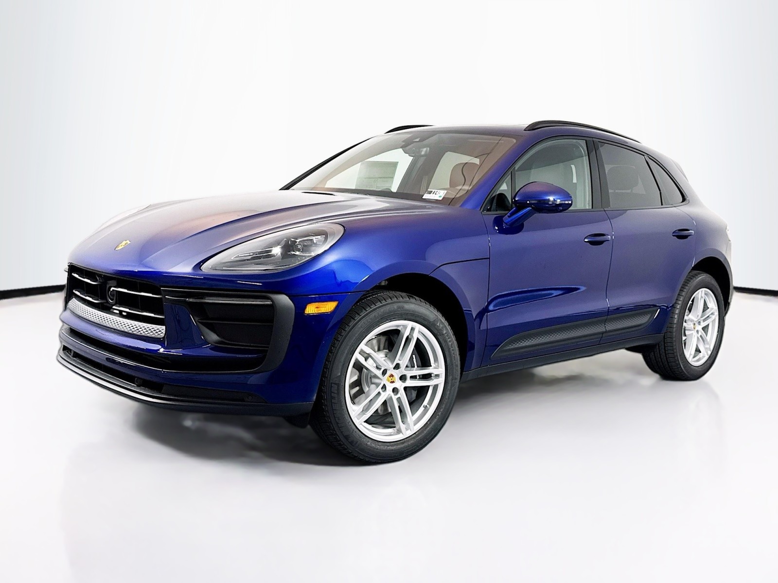 New 2025 Porsche Macan 