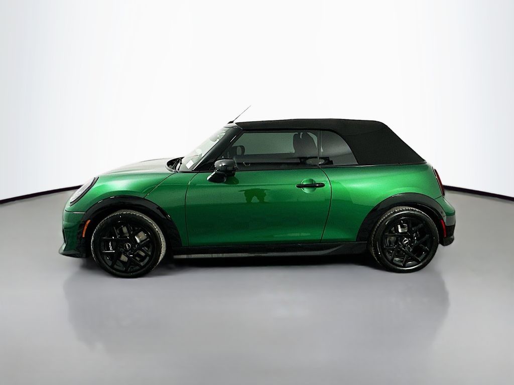 2026 Mini Cooper Convertible Iconic photo 8