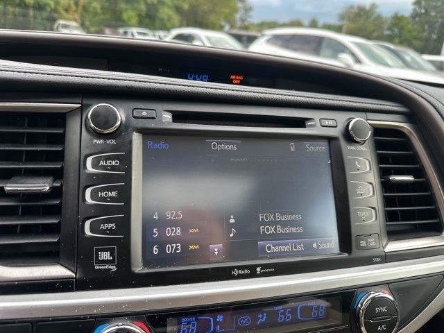 2015 Toyota Highlander Limited photo 14