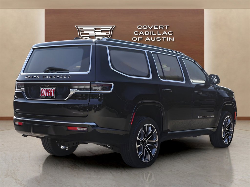 2022 Jeep Grand Wagoneer III photo 4