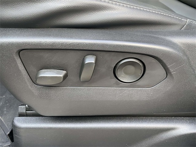 2021 Chevrolet Tahoe LT photo 21