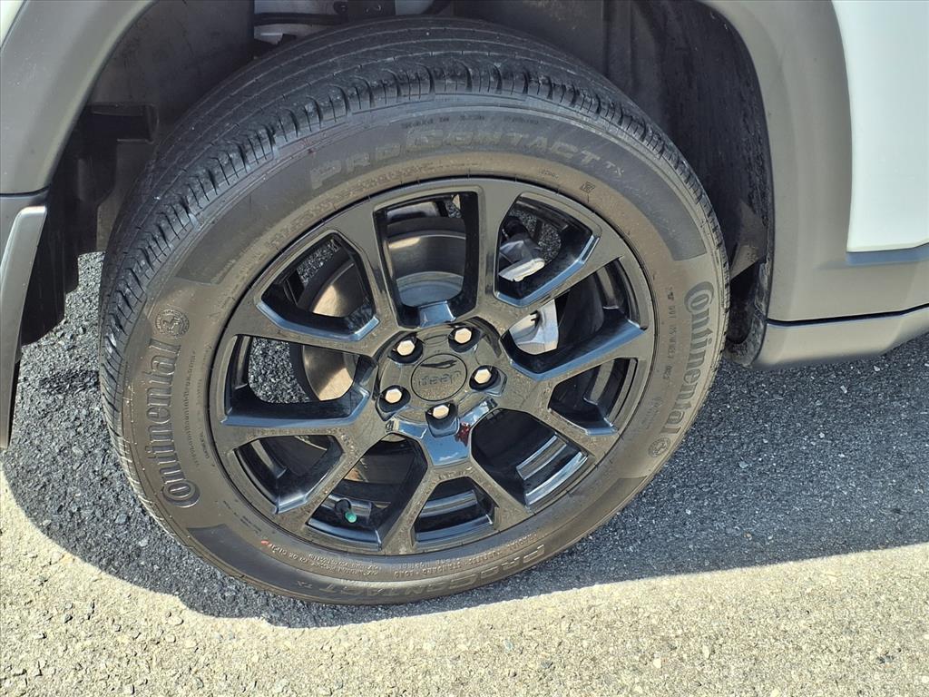 2023 Jeep Compass Altitude photo 19