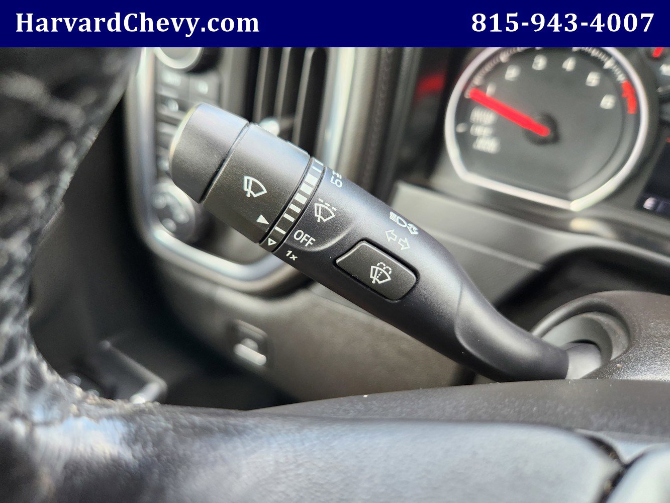 2019 Chevrolet Silverado 1500 LT photo 18