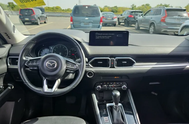2021 Mazda CX-5 Grand Touring photo 4