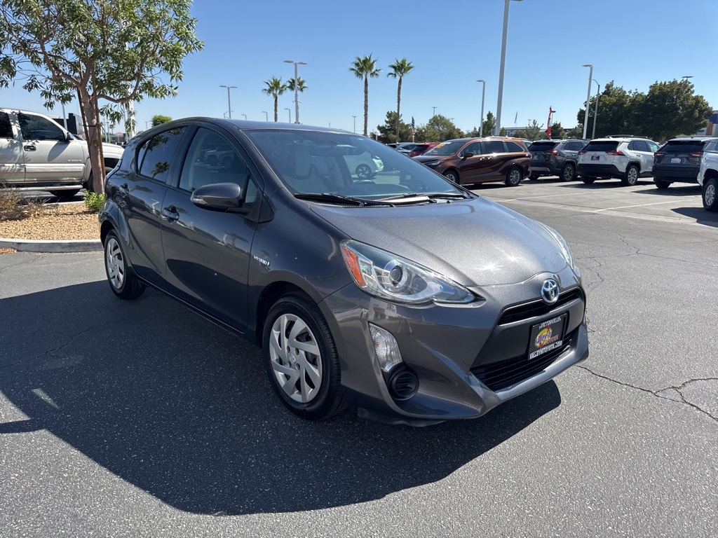 2015 Toyota Prius C One photo 4