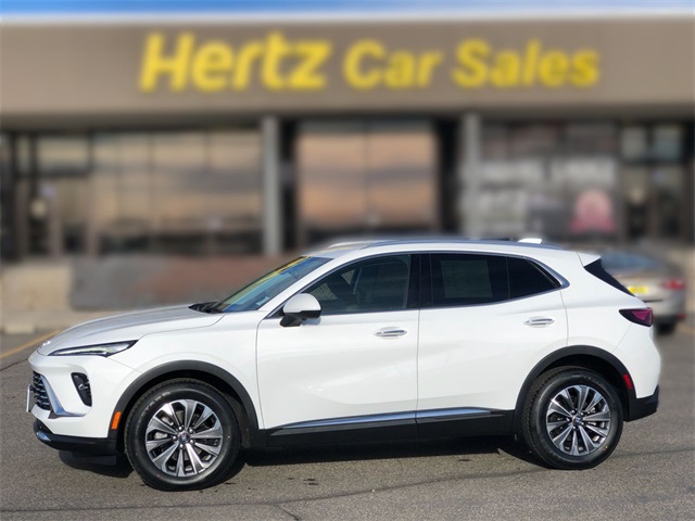 2025 Buick Envision Preferred's photo