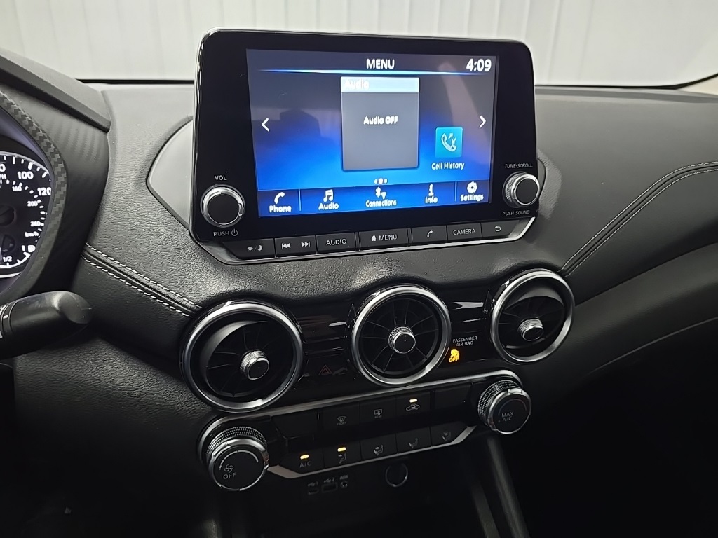 2023 Nissan Sentra SV photo 22