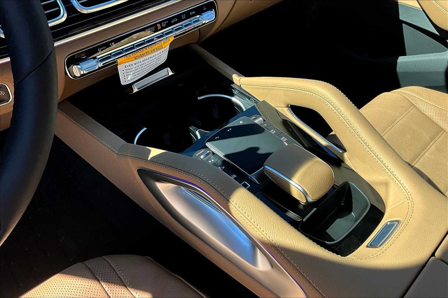 2026 Mercedes Benz GLE 450 4MATIC photo 4