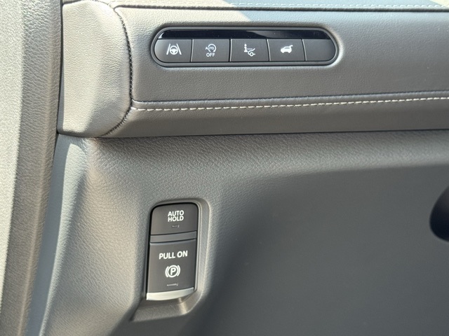 2026 Infiniti QX80 photo 17