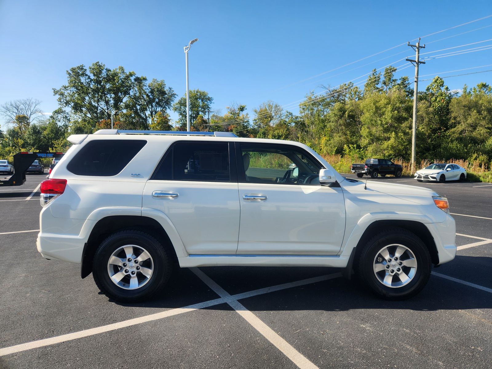 2013 Toyota 4Runner SR5 photo 3
