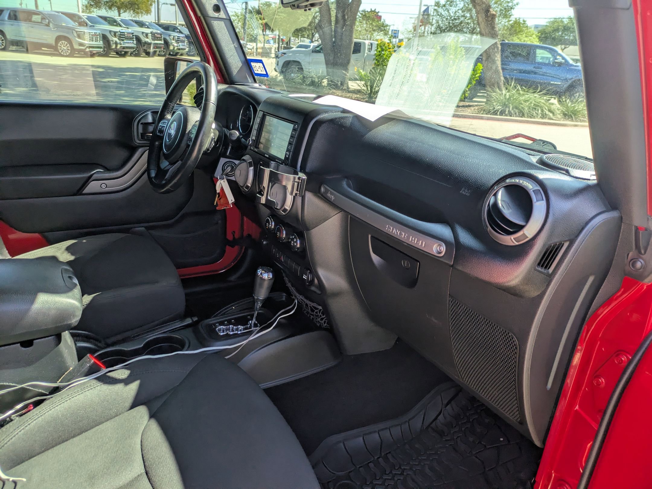 2017 Jeep Wrangler Unlimited Sport photo 26
