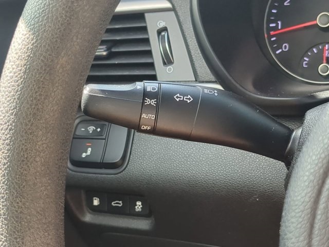 2018 Kia Optima LX photo 22