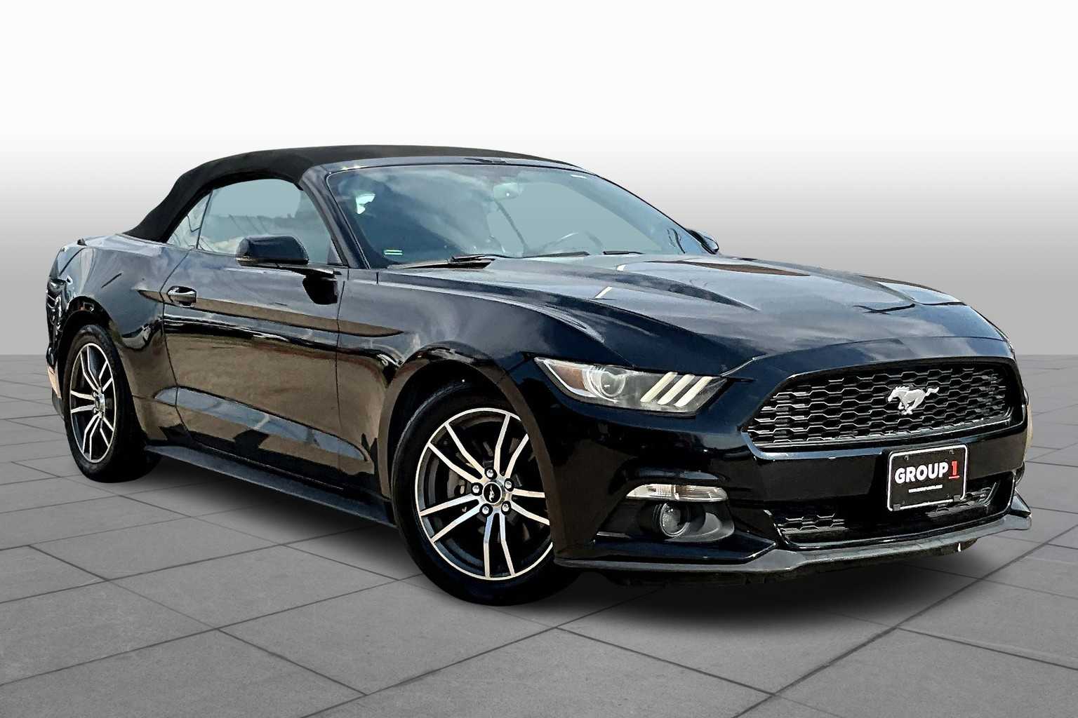 2016 Ford Mustang Convertible photo 2