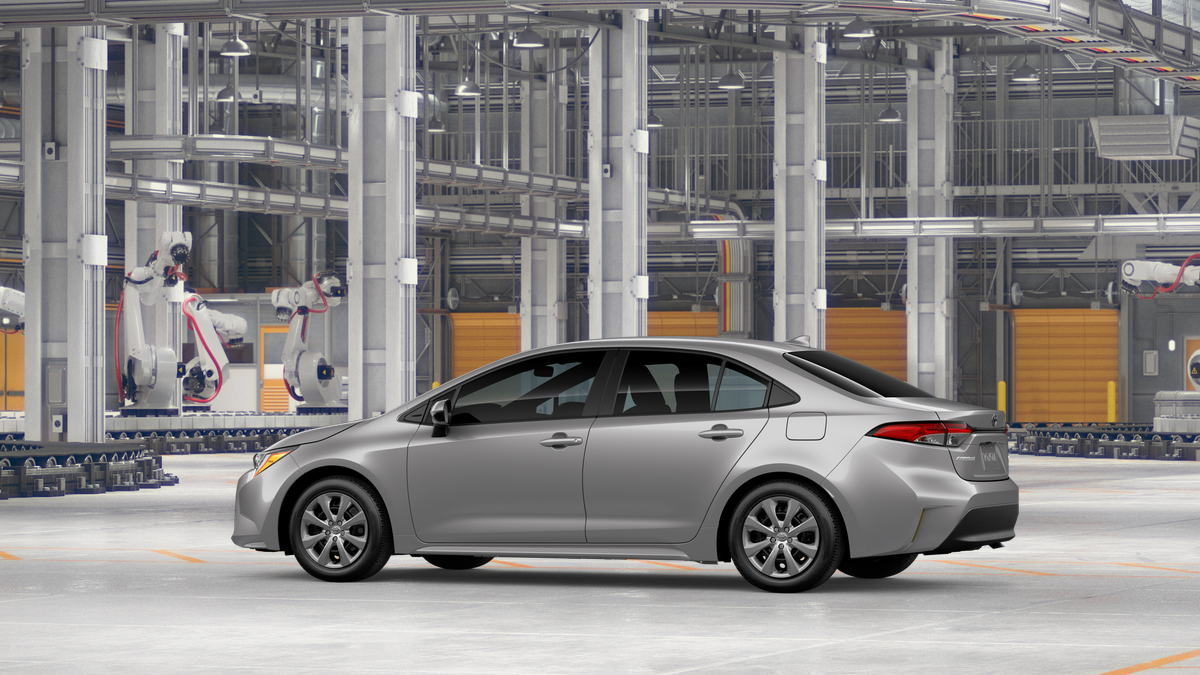 2026 Toyota Corolla LE photo 4