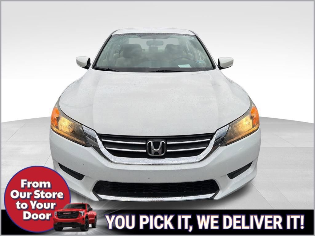 2013 Honda Accord LX photo 2