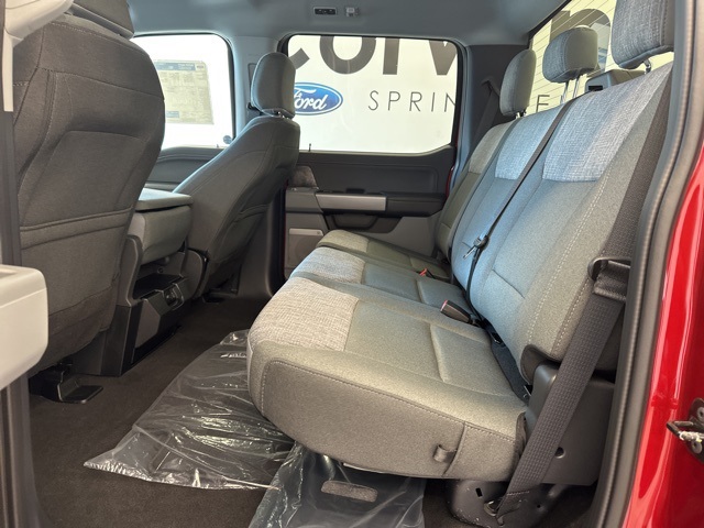 2025 Ford F-250 XLT photo 32