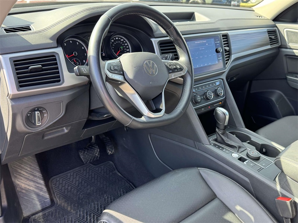 2021 Volkswagen Atlas V6 SE Technology photo 2