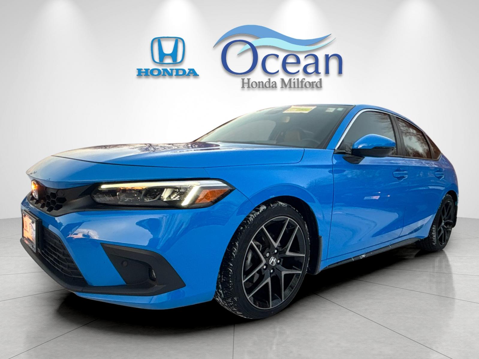 2024 Honda Civic Hatchback Sport Touring's photo