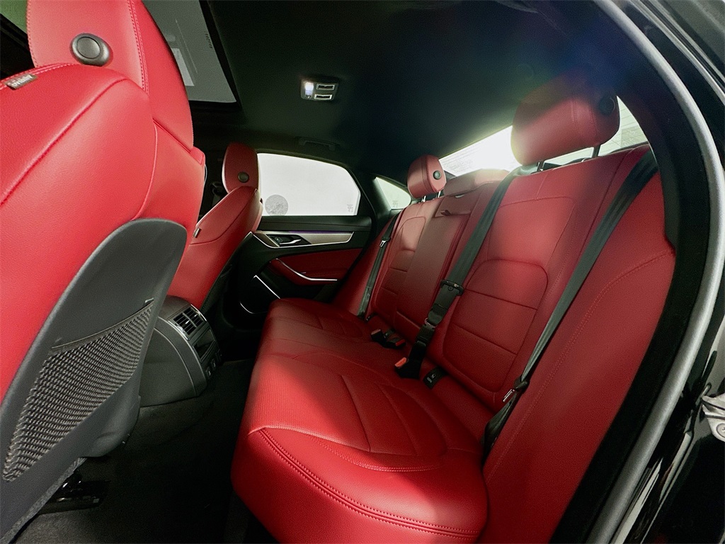 New 2024 Black Jaguar R-Dynamic SE image 25