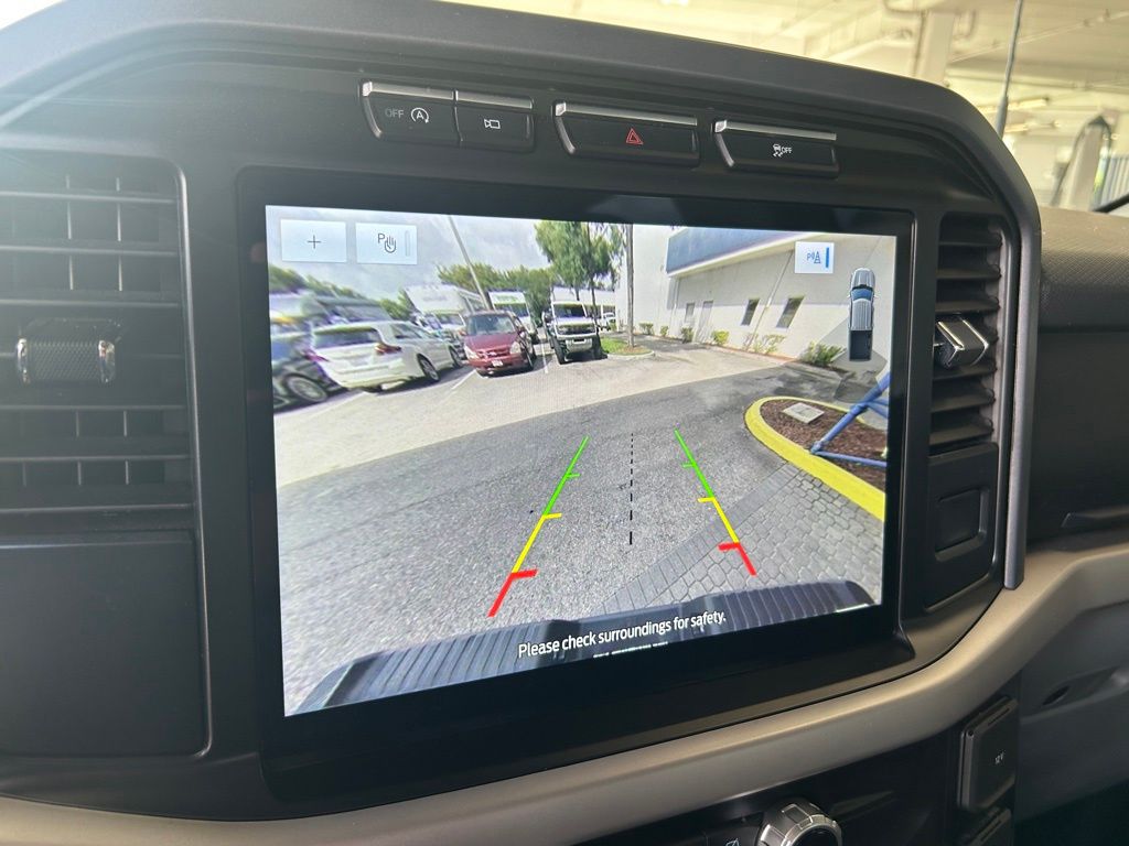 2023 Ford F-150 XLT photo 10