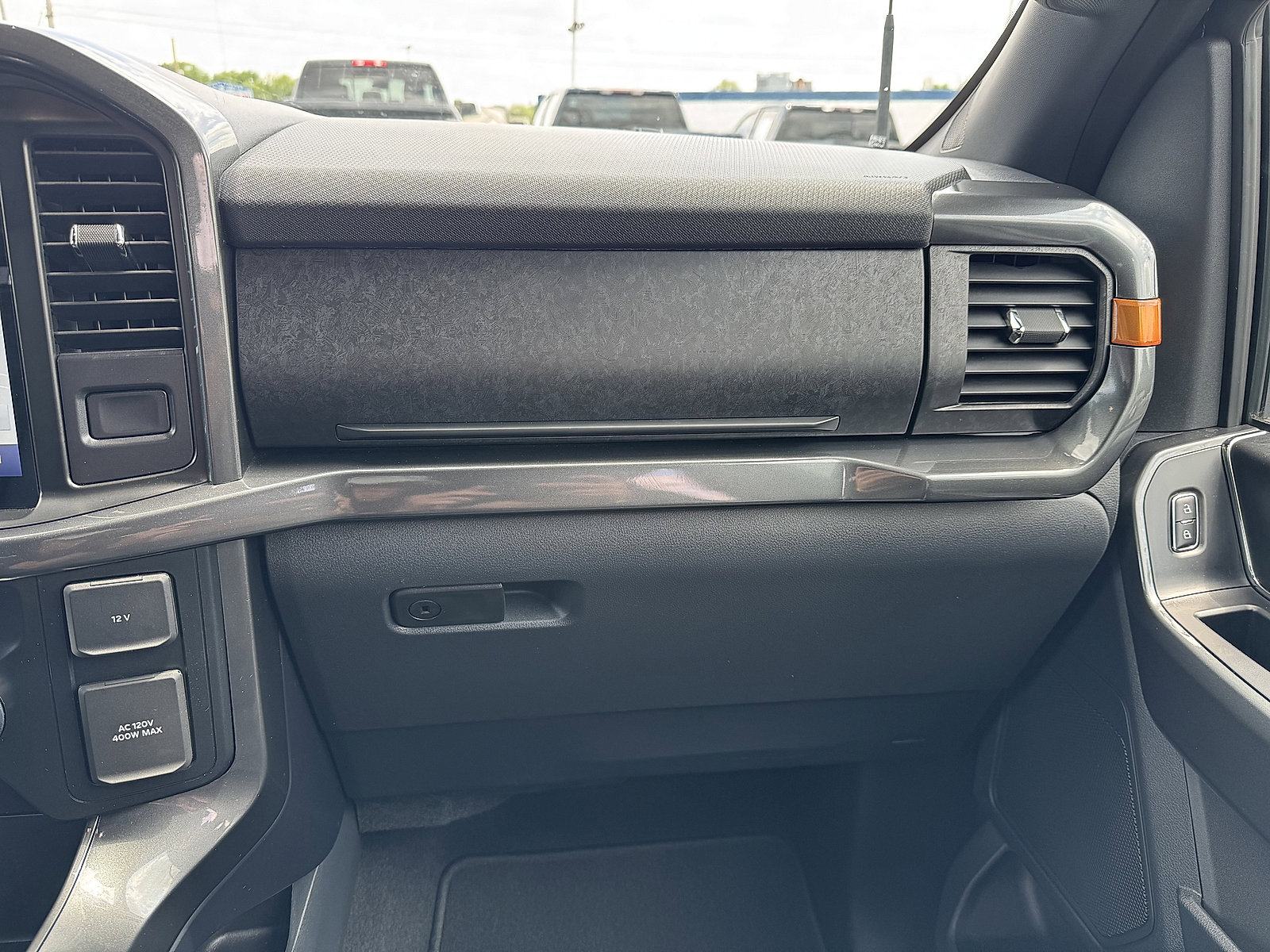 2023 Ford F-150 Tremor photo 16